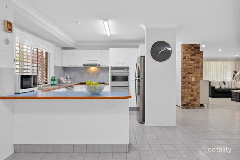 Property photo of 2 Chatburn Street Chapel Hill QLD 4069