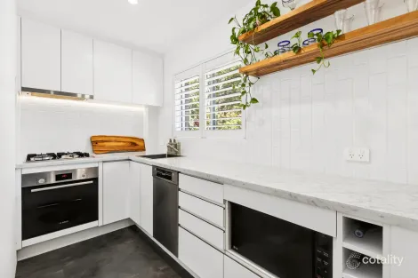 Property photo of 5/6 Holborn Avenue Dee Why NSW 2099