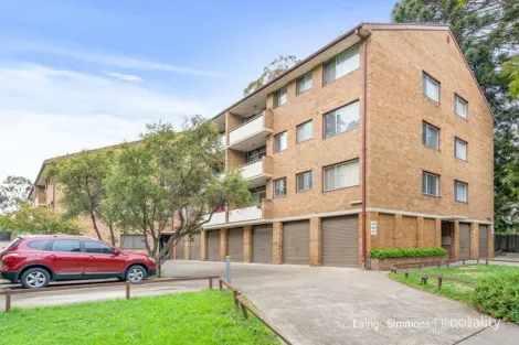 31/127 The Crescent, Fairfield, NSW 2165