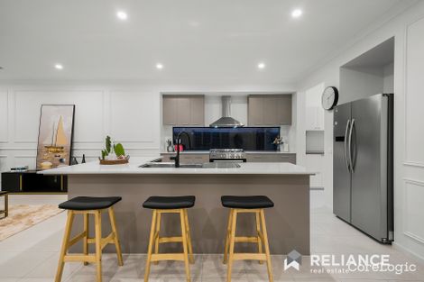 Property photo of 17 Wincott Crescent Point Cook VIC 3030
