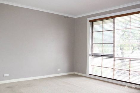 Property photo of 18 Epalock Crescent St Albans VIC 3021