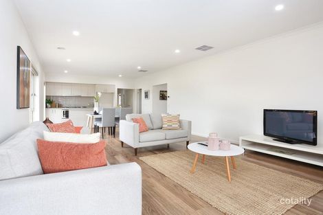 Property photo of 2 Mayview Court Brookfield VIC 3338