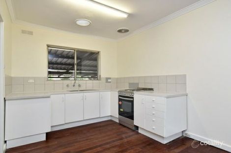 Property photo of 21 Badbury Road Armadale WA 6112