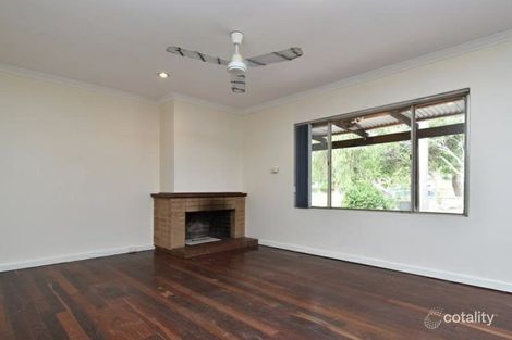 Property photo of 21 Badbury Road Armadale WA 6112