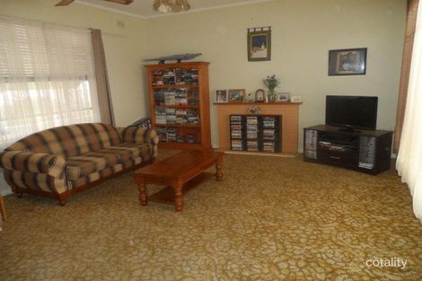 Property photo of 12 First Street Loxton SA 5333