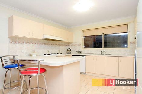Property photo of 13 Donegal Way Hampton Park VIC 3976