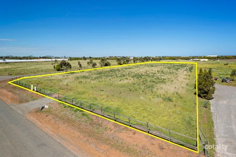 Property photo of 92 Sadler Way Deepdale WA 6532