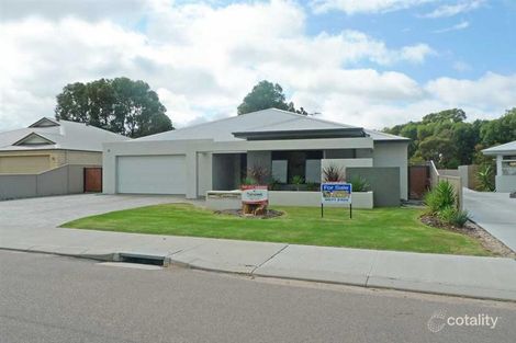 30 Baleine Dr, Castletown, WA 6450