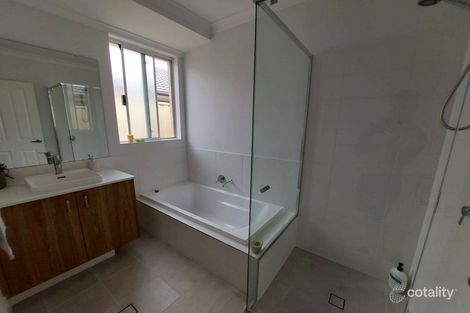 Property photo of 164 Sapphire Chase Wellard WA 6170