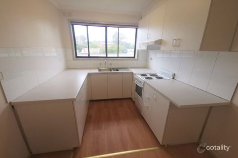 Property photo of 17/6 James Street Box Hill VIC 3128