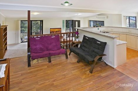 Property photo of 19 Kiriwina Street Fig Tree Pocket QLD 4069
