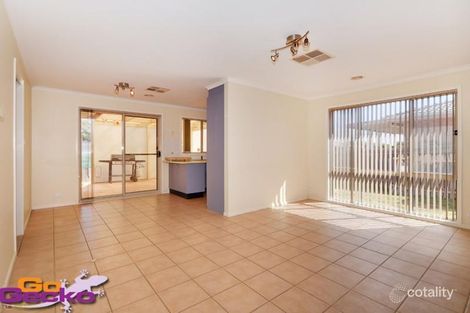 Property photo of 4 Westall Place Dunlop ACT 2615