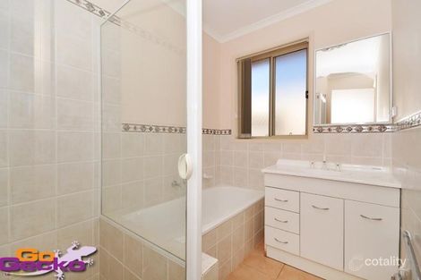 Property photo of 4 Westall Place Dunlop ACT 2615