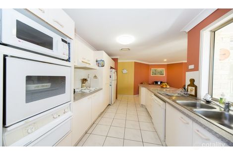 Property photo of 92 Lindfield Road Helensvale QLD 4212