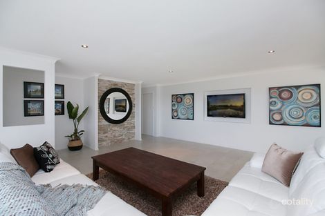 Property photo of 2 Jumbuck Crescent Terranora NSW 2486