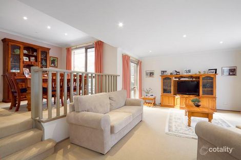 Property photo of 4 Roxby Court Berwick VIC 3806