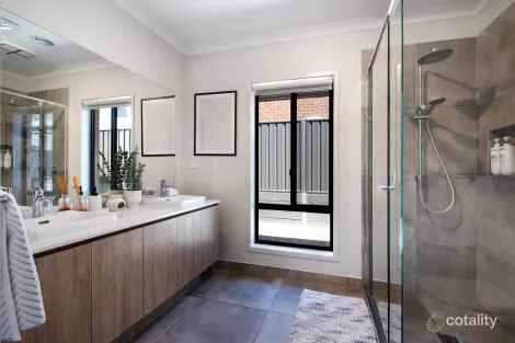 Property photo of 15 Grand View Drive McKenzie Hill VIC 3451