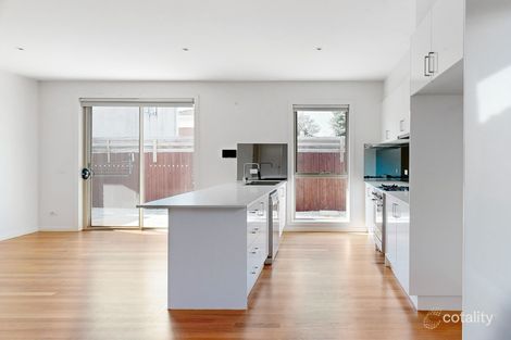 Property photo of 3/7 Lloyd Street Strathmore VIC 3041
