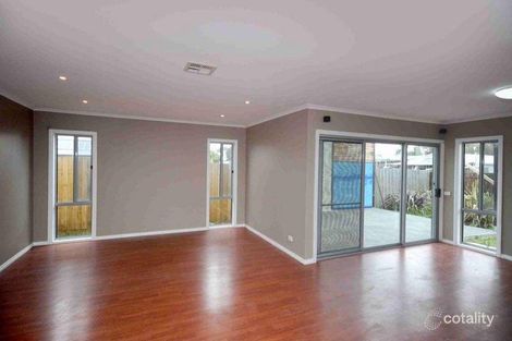Property photo of 2/16 Turnberry Close St Leonards VIC 3223