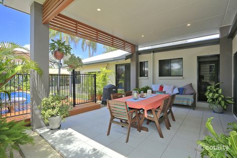 Property photo of 2/5 Gordon Street Torquay QLD 4655