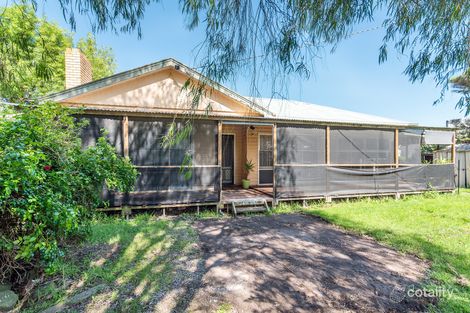 19 Palmerston St, Macarthur, VIC 3286