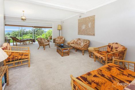 Property photo of 32 Oxley Avenue Kiama Downs NSW 2533