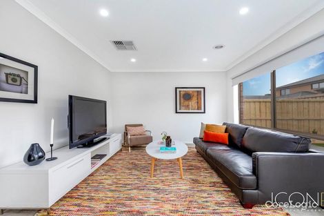 Property photo of 28 Berrima Crescent Wollert VIC 3750