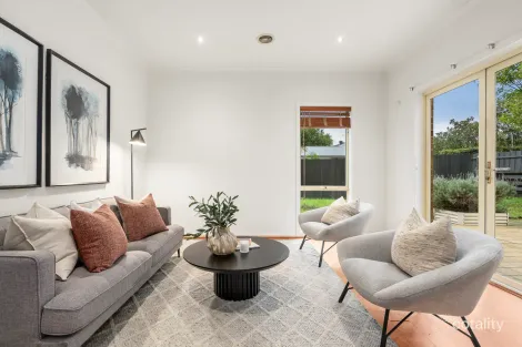 Property photo of 11 Reid Mews Berwick VIC 3806