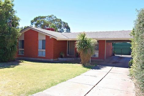 15 Matison Rd, Morphett Vale, SA 5162