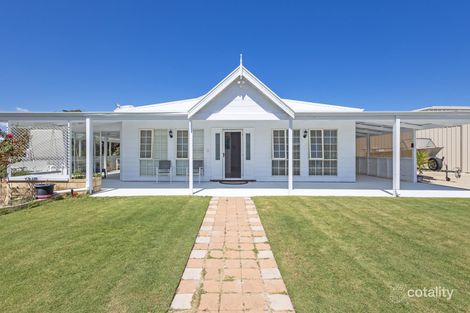Property photo of 4 Peterson Place Green Head WA 6514