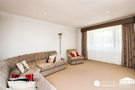 Property photo of 5 Butterfield Crescent Ashtonfield NSW 2323