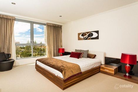Property photo of 14/120 Surf Parade Broadbeach QLD 4218