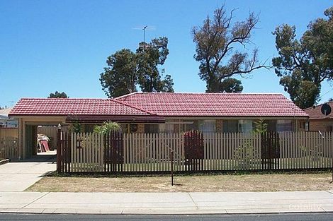Property photo of 33 Steerforth Drive Coodanup WA 6210