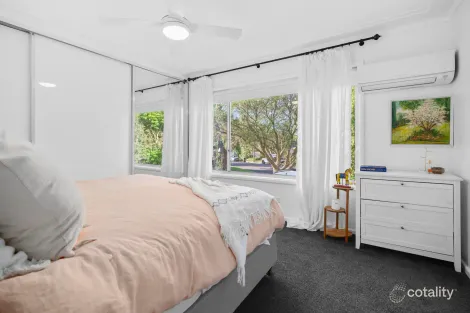 Property photo of 18 Philp Place Wallsend NSW 2287