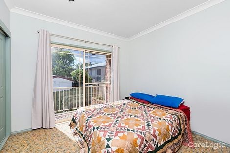 Property photo of 2/11 Broadwater Street Point Clare NSW 2250