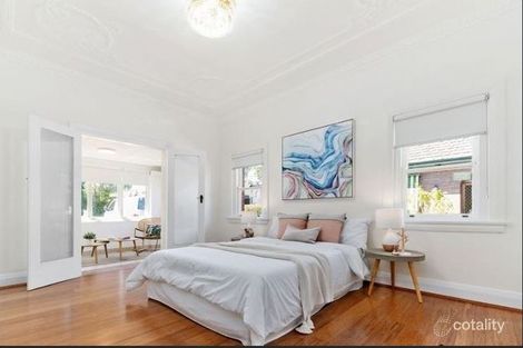 Property photo of 70 Sailors Bay Road Northbridge NSW 2063