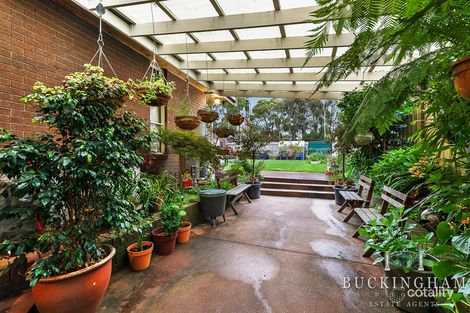 Property photo of 38 Edmund Rice Parade Watsonia North VIC 3087