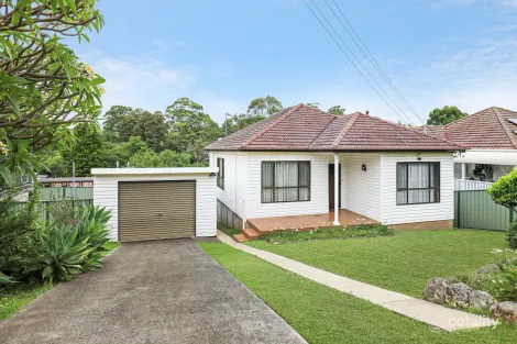 1 Alkera Cres, West Wollongong, NSW 2500