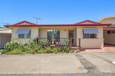 Property photo of 70/2 Macleay Drive Halekulani NSW 2262