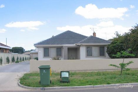 25 Clarendon Pde, West Footscray, VIC 3012