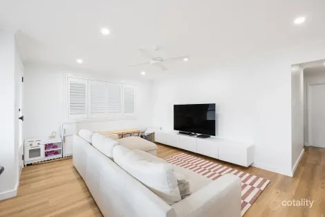 Property photo of 65 Willoring Crescent Jamisontown NSW 2750