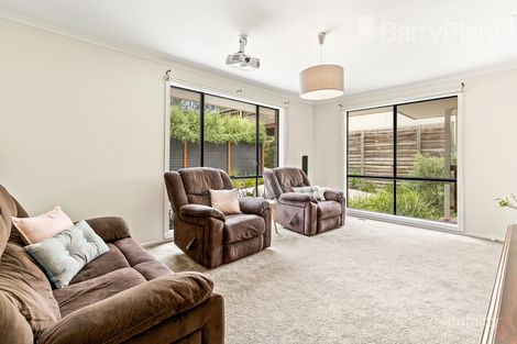 Property photo of 2/20 Sunnyside Crescent Wattle Glen VIC 3096