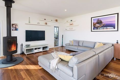 Property photo of 17 Hillcrest Court Littlehampton SA 5250
