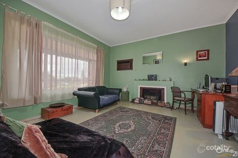 Property photo of 4 Bowman Crescent Enfield SA 5085
