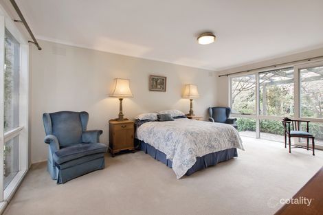 Property photo of 33 Albany Crescent Surrey Hills VIC 3127