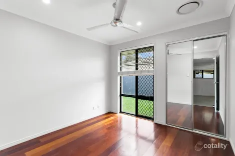 Property photo of 33 Tranquility Drive Rothwell QLD 4022