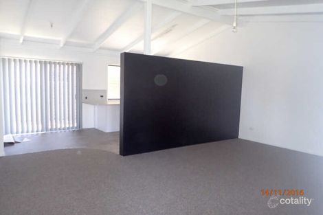 Property photo of 295 Nicklin Way Warana QLD 4575