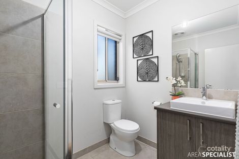 Property photo of 30 Morialta Circuit Werribee VIC 3030