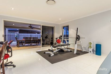 Property photo of 20 Lakeview Terrace Murrumba Downs QLD 4503