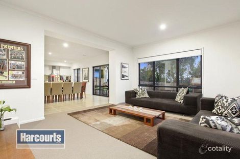Property photo of 9 Evans Drive Croydon VIC 3136